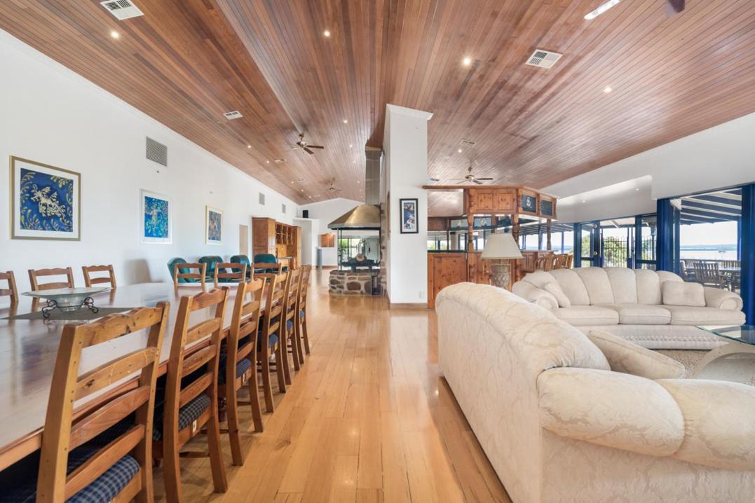 Villa Doyles On The Bay Kingscote Exterior foto